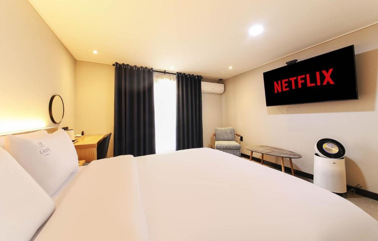 Labe Hotel Jeonju Extérieur photo