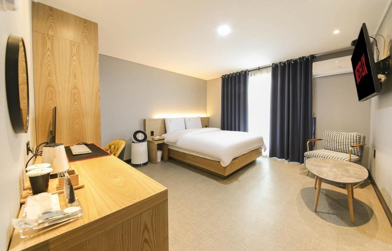 Labe Hotel Jeonju Extérieur photo