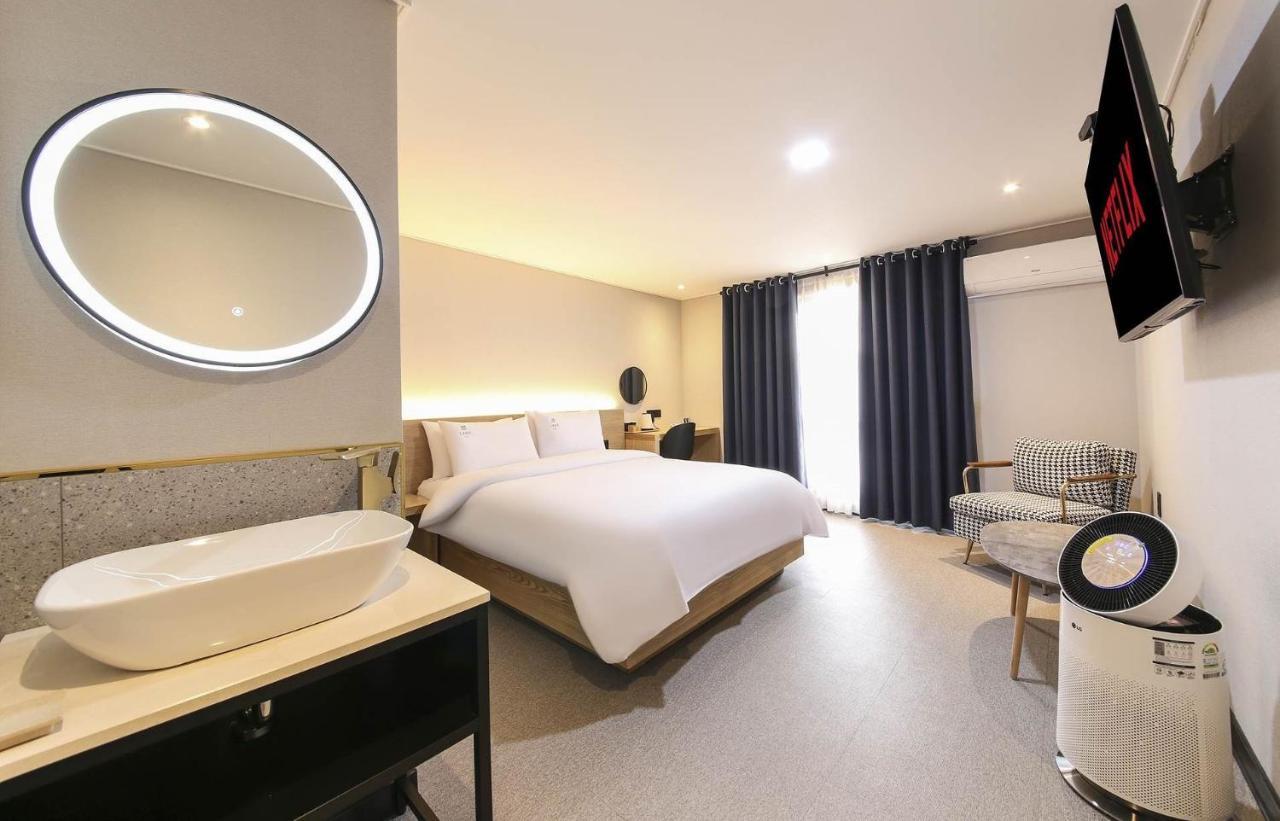 Labe Hotel Jeonju Extérieur photo