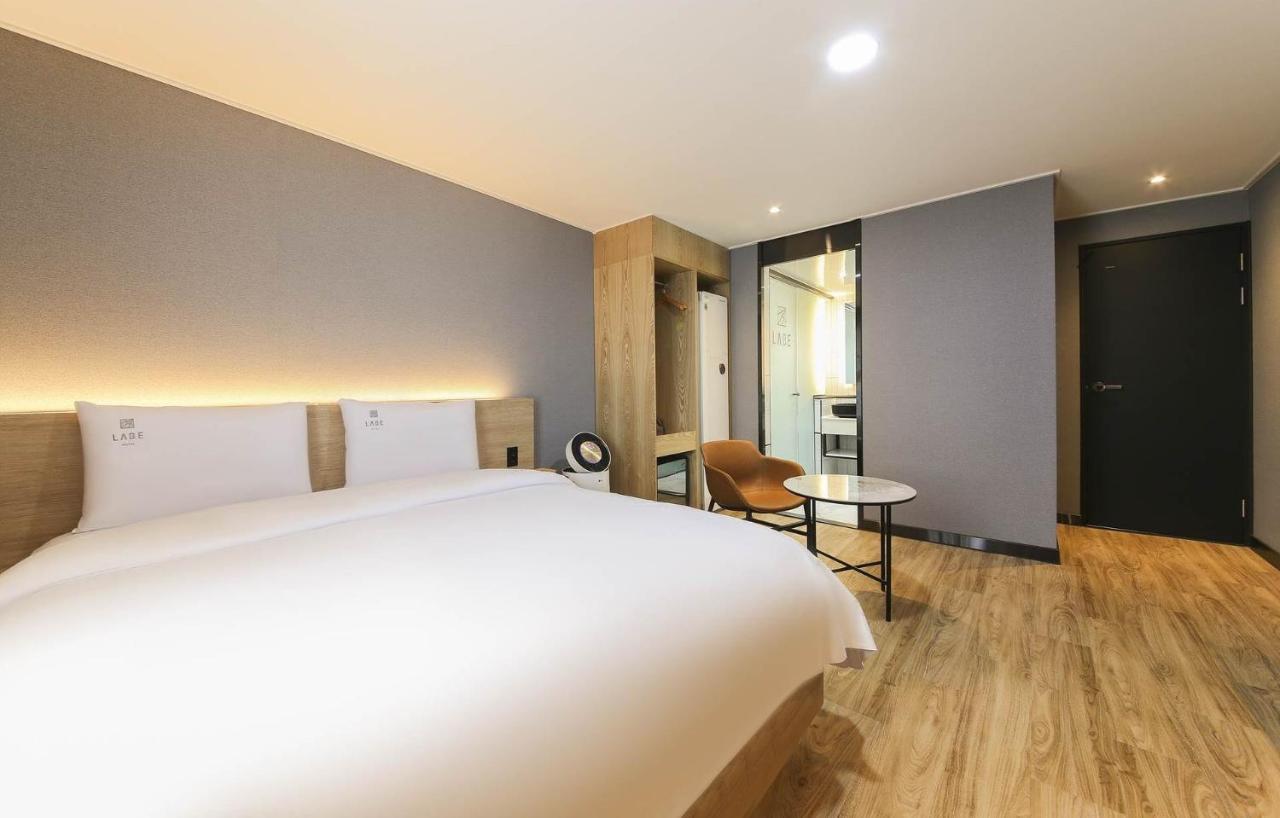 Labe Hotel Jeonju Extérieur photo