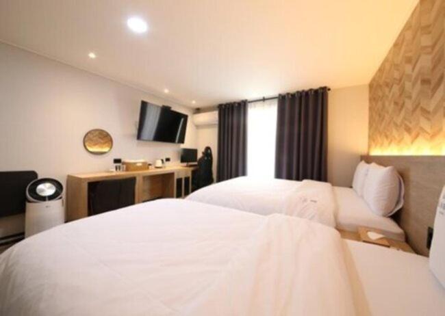 Labe Hotel Jeonju Extérieur photo
